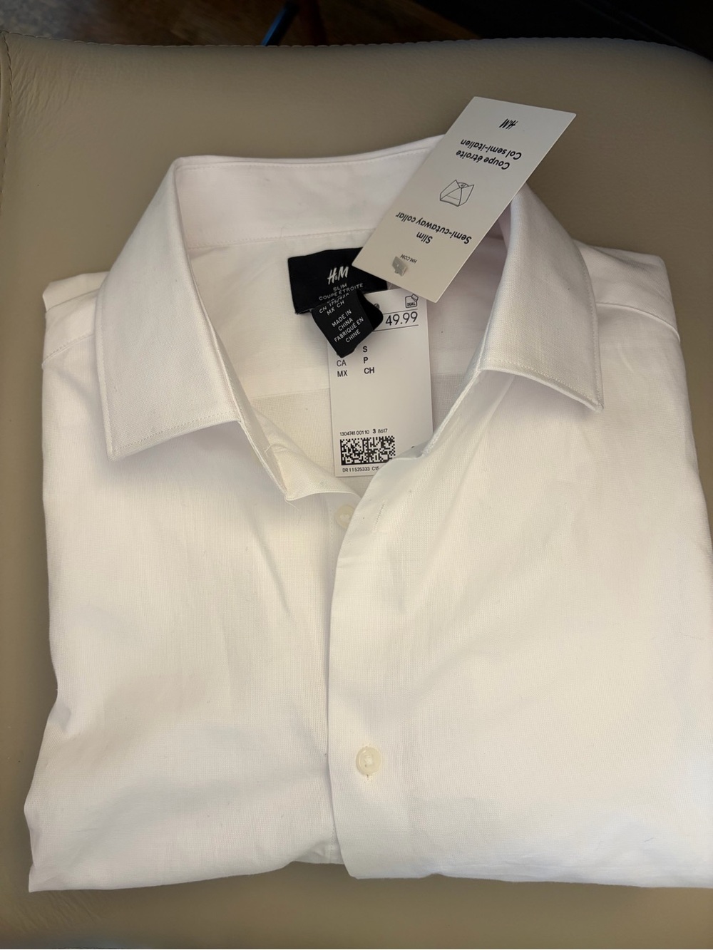 NWT H&M Slim Semi Cut-away collar White Dress Shirt, Small